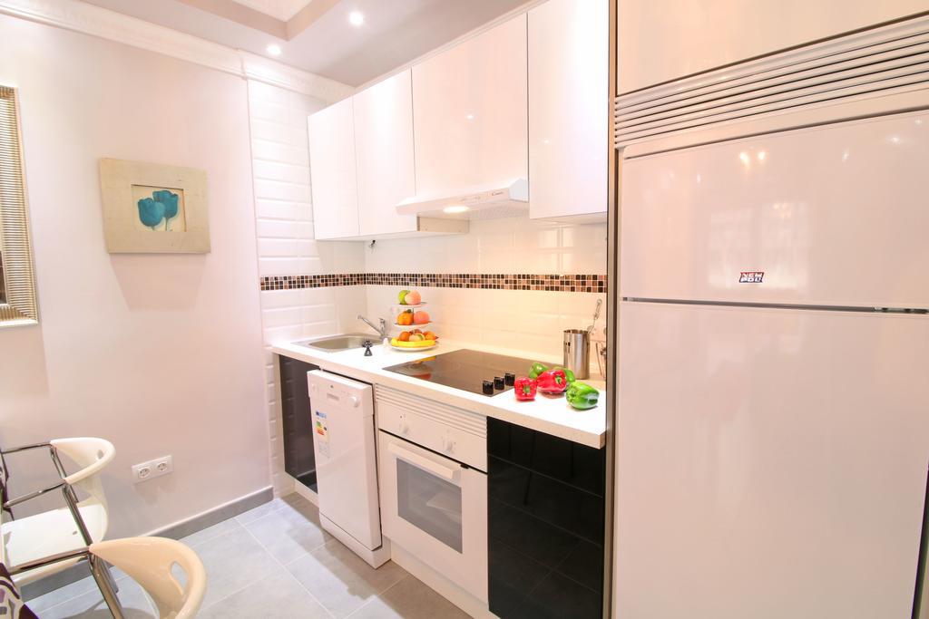 Holiday Apartment Perlamar 3 Калпе Екстериор снимка
