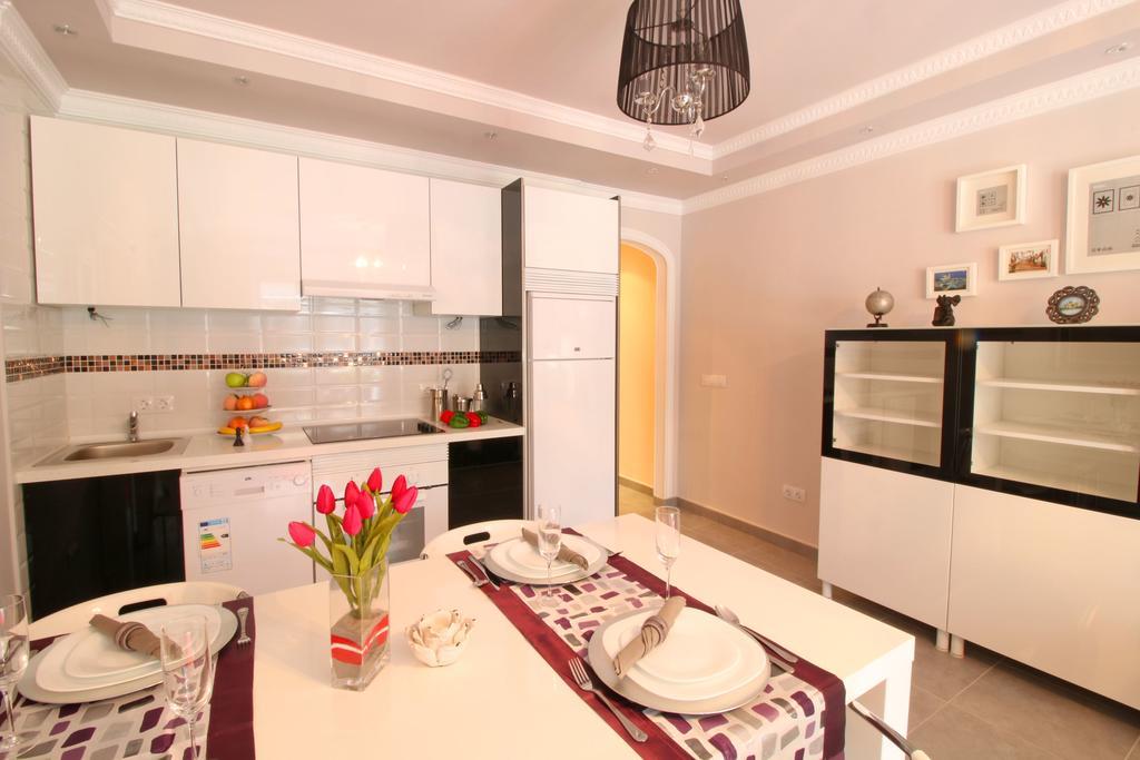 Holiday Apartment Perlamar 3 Калпе Екстериор снимка