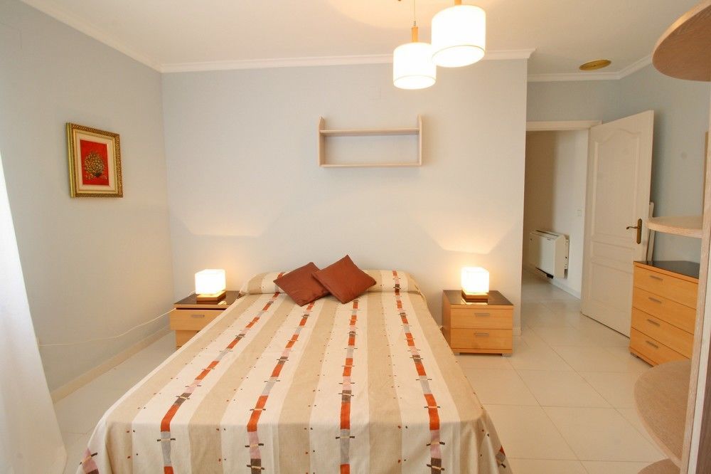 Holiday Apartment Perlamar 3 Калпе Екстериор снимка
