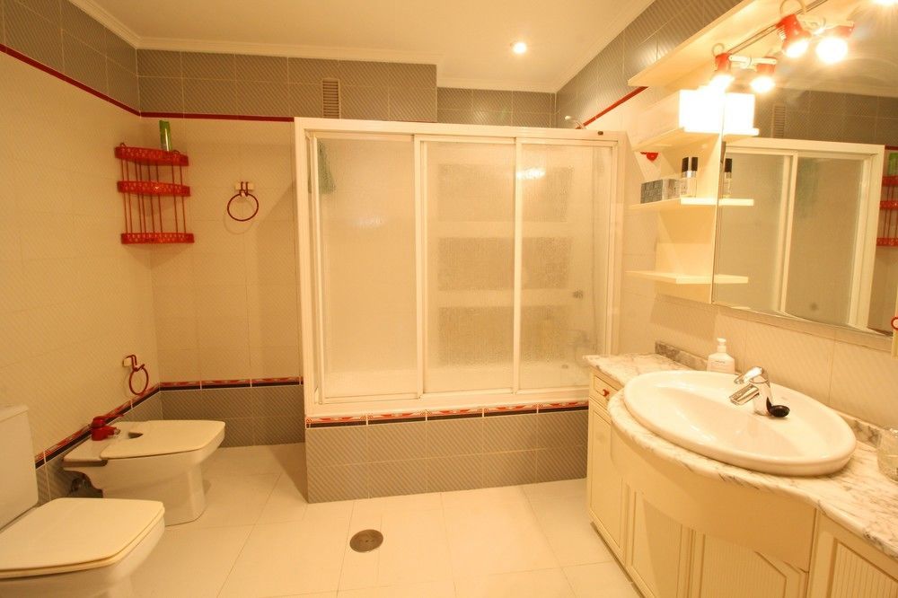 Holiday Apartment Perlamar 3 Калпе Екстериор снимка